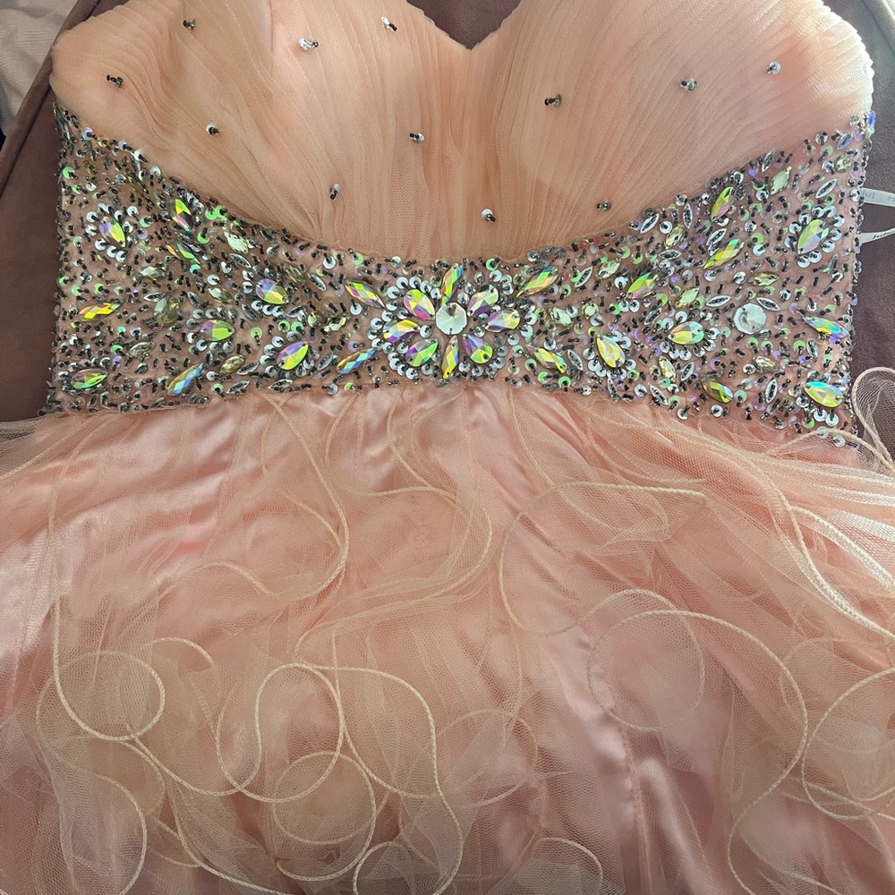 Dress - Picture 5 of 8